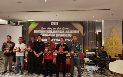 Momen Hangat Kebersamaan IKAGEO ITNY di Gala Dinner