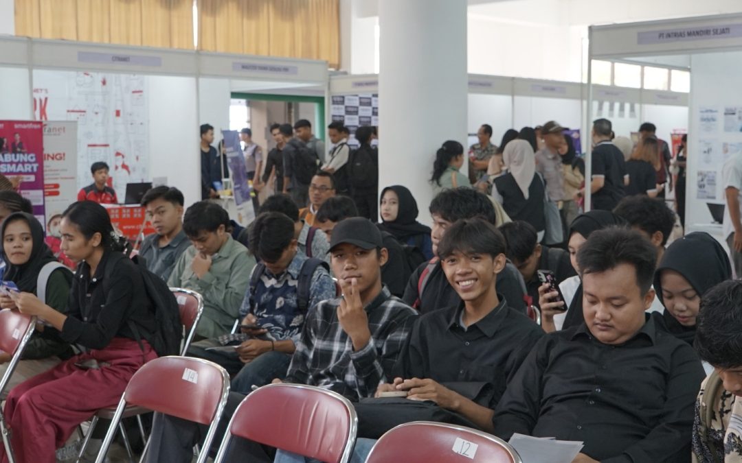 Ribuan Pencari Kerja Padati Job Fair ITNY 2025, 25 Perusahaan Ternama Tawarkan Peluang Karier